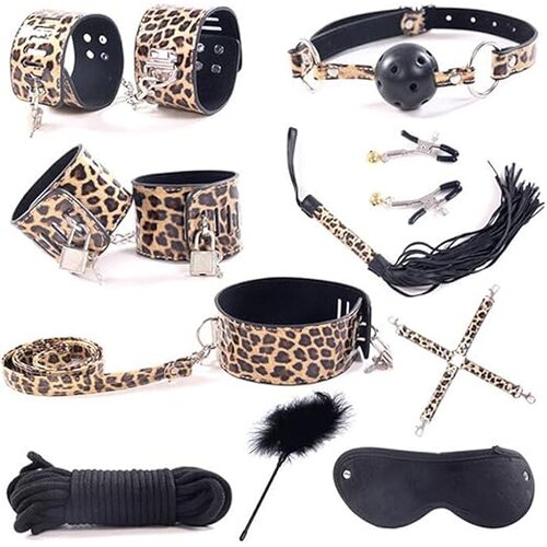 Iza Zatvorenih Vrata MZ2568 Passion BDSM Set - Strastvena Igra Dominacije za Parove Slike