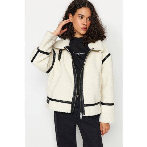 Trendyol White Oversize Plush Faux Leather Detailed Biker Coat Cene