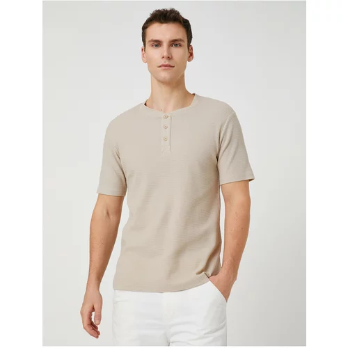 Koton Basic T-Shirt Large Collar Buttoned Slim Fit Short Sleeve