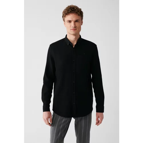 Avva Men's Black 100% Cotton Buttoned Collar Pocket Standard Fit Normal Cut Shirt