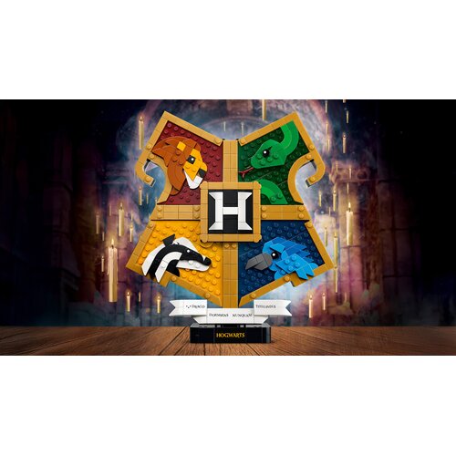 Lego LEGO&amp;reg; Harry Potter&amp;trade; - Grb &amp;scaron;kole Hogwarts&amp;trade; (76462) Slike