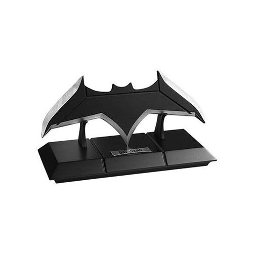 The Noble Collection replika rekvizita - Betmenov Batarang Slike
