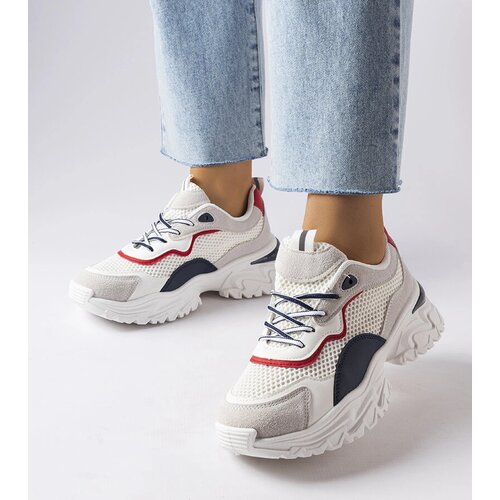 Gemre White sneakers with visible tread Rosita Cene