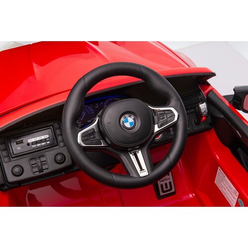  Licenciran avto na akumulator BMW M5 + platforma za star&amp;scaron;e - rdeč/lakiran Slike