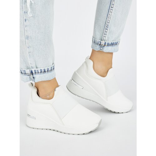 Shelvt White women's wedge sneakers Cijene
