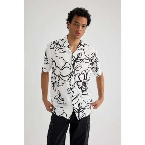 Defacto Regular Fit Printed Short Sleeve Shirt