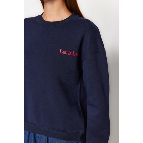 Trendyol Navy Blue Embroidery Raised Sweatshirt Cene