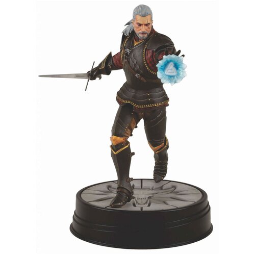 Dark Horse Statue The Witcher 3 Wild Hunt - Geralt Toussaint Tourney Armor Cene