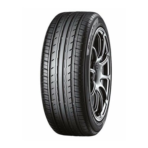 Yokohama Letna 195/50R15 TL 82V YOKO ES32 BLUEARTH-ES - Skladišče 8 Cene