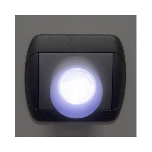 Phenom LED nočna svetilka za vtičnico s svetlobnim senzorjem Cene