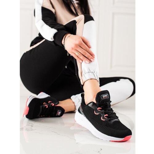 DK SPORTS SHOES ON THE PLATFORM Slike