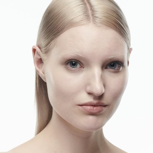 MAC Cosmetics Studio Radiance Serum-Powered Foundation hidratantni puder nijansa NC5 30 ml Slike