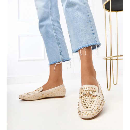 Gemre Beige moccasins decorated with studs Lea Slike