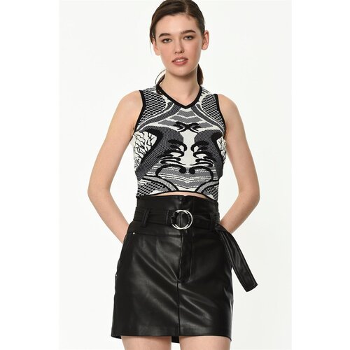 Dewberry Z6118 WOMEN'S KNIT BLOUSE-BLACK Cene