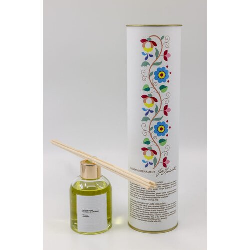 Karlovšek dišava za prostor, parfum julija Cene