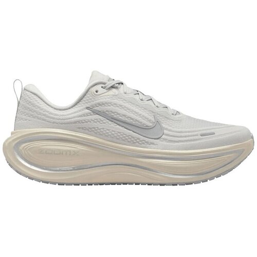 Nike Modne superge Vomero Plus Running is Mental Bela Slike
