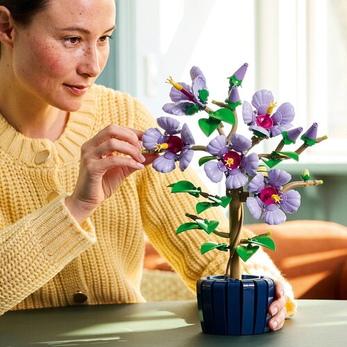Lego Botanical Collection - Hibiskus (10372) Slike