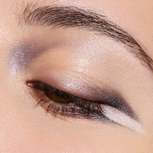 MAC Cosmetics Eye Shadow Metallic kovinska senčila za oči odtenek Bust 1 g Slike