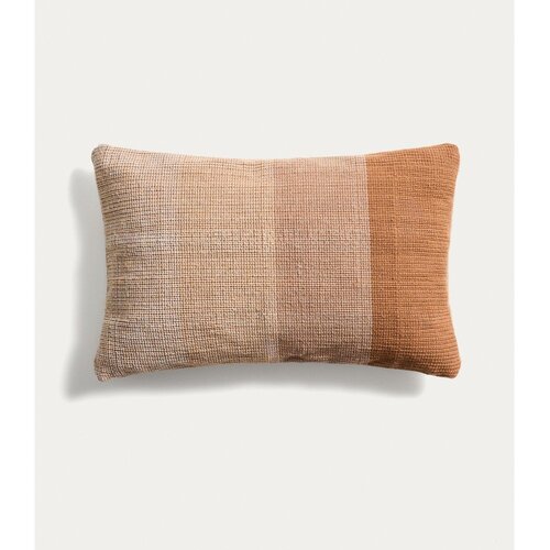 Kave Home Vanjska jastučnica 40x60 cm Adys &ndash; Cijene
