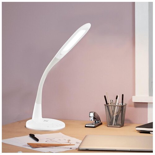Eglo Trunca stona lampa/1, led, 3,7w, 450lm, dimabilna, na dodir, punjač za mobitel bela Cene