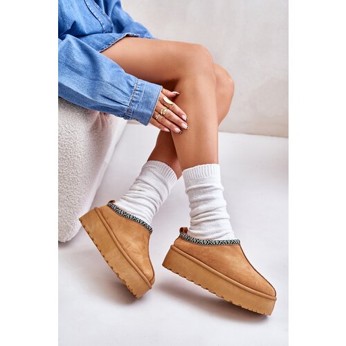 Kesi Women&amp;#039;s platform slippers with Camel Neroma embroidery Slike