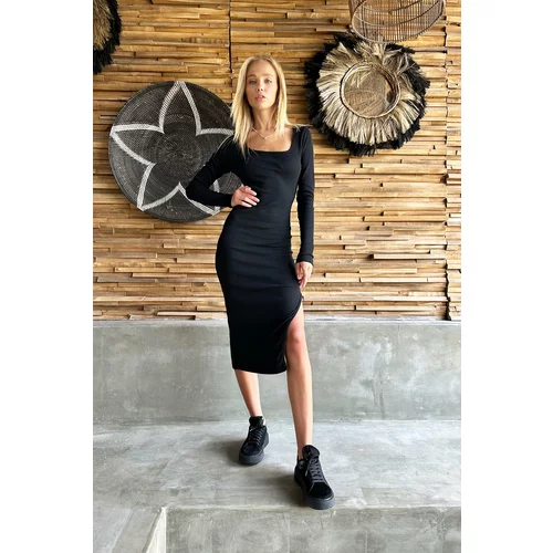 Trend Alaçatı Stili Women's Black Square Neck Slit Midi Length Knitted Dress