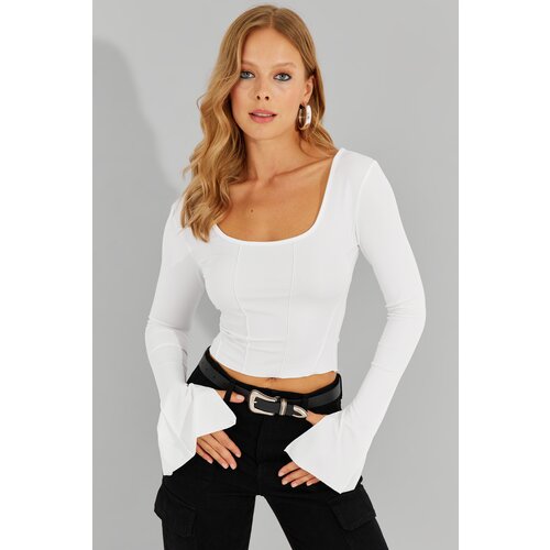 Cool & Sexy Women's White Front Back U Crop Blouse CG302 Slike