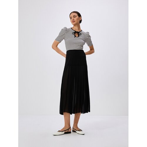 Reserved LADIES` SKIRT - crno Cene