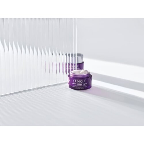 Clinique Smart Clinical&amp;trade; Repair Wrinkle Correcting Cream hranjiva krema protiv bora 50 ml Slike