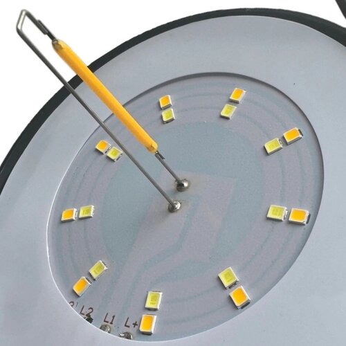 Grundig LED kamperska lampa LED/3xAA 3000/4500/6000K IP44 crna Slike