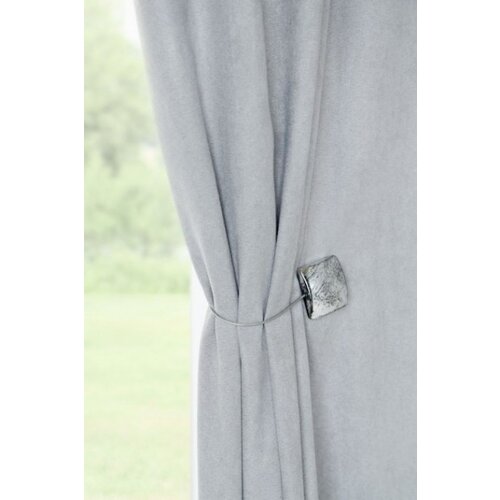 Traka tyin sa magnetom srebrna ( 5234760 ) Cene