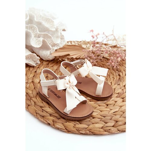 Kesi patent leather children's sandals with velcro bow, light beige joratia Slike