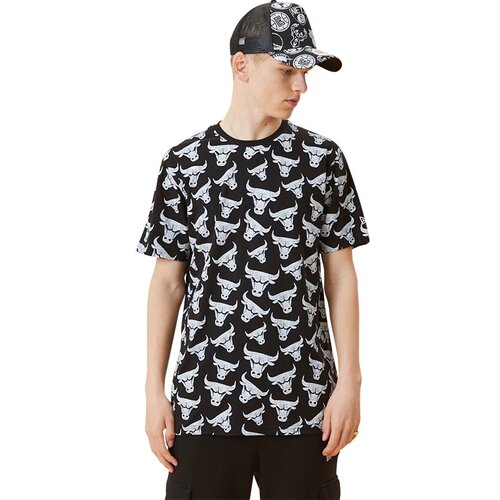 New Era chicago bulls all over print distressed logo majica Cene
