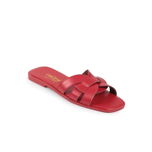 Capone Outfitters Women's Red Lauren Slippers