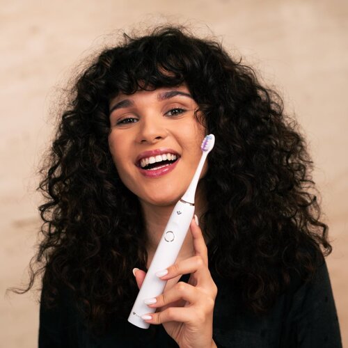 Truelife SonicBrush Clean70 UV sonična zobna &amp;scaron;četka White 1 kos Slike