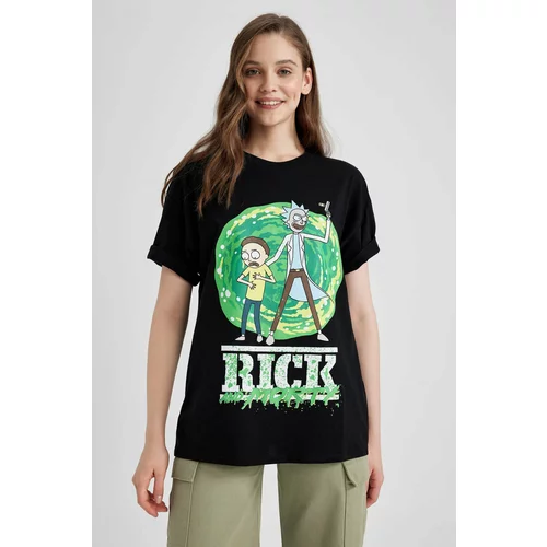 Defacto Coool Rick and Morty Oversize Fit Short Sleeve T-Shirt