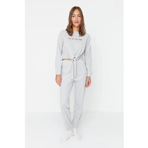 Trendyol Gray Melange Slogan Printed Lacing Detail Crop Knitted Pajamas Set
