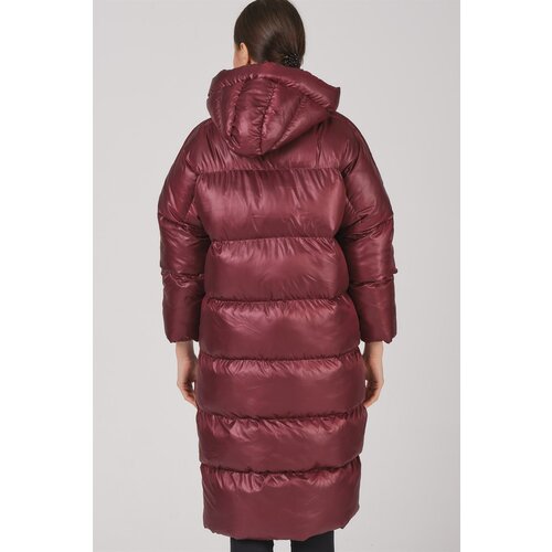 Dewberry Z6680 LADIES SHISH COAT-BURGUNDY Cene