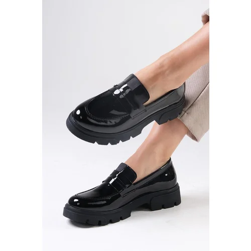 Mio Gusto Casey Black Color Patent Leather Thick Sole Women's Loafers