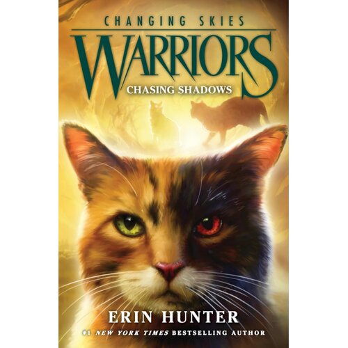 Harper Collins Publishers Ltd Erin Hunter - Chasing Shadows Cene