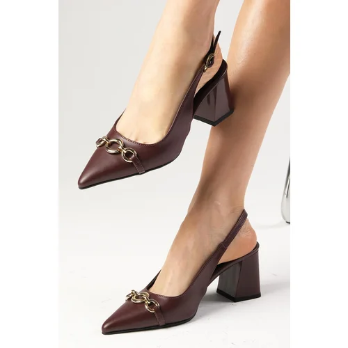 Mio Gusto Elvin Burgundy Color Pointed Toe Heeled Shoes with Chain Accessories