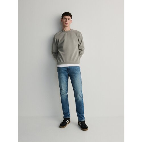 Reserved - Slim traperice isprana izgleda - indigo jeans Cene