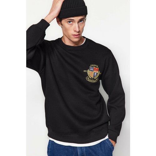 Trendyol Black Men's Regular/Regular Cut Crew Neck Crest and Embroidery Soft Pile Cotton Sweatshirt. Slike