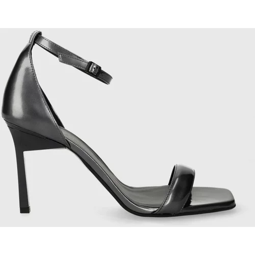 Calvin Klein Usnjeni sandali GEO STIL SQUARE SANDAL 90-PEARL siva barva, HW0HW01993
