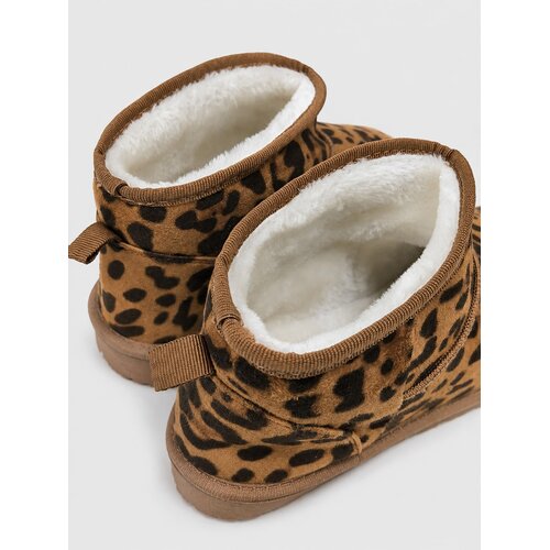 Sinsay Čizme za snijeg od imitacije bru&amp;scaron;ene kože s leopard uzorkom Slike