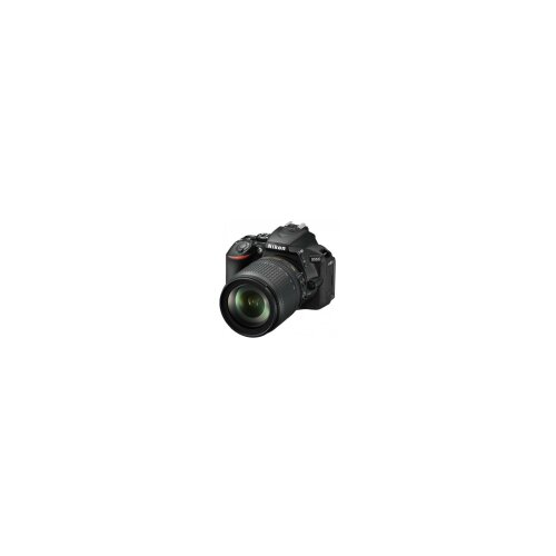 Nikon D5600 + AF-S DX 18-105 f/3.5-5.6G ED VR digitalni fotoaparat Slike