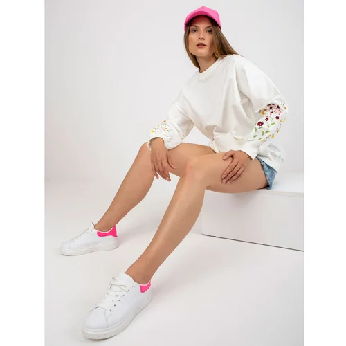 Fashion Hunters White hooded sweatshirt with embroidered RUE PARIS flowers