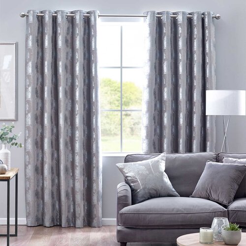 HOMESCAPES Silver Enchanted Forest Eyelet Curtain Par - 117x229 cm, (20749050) Cene
