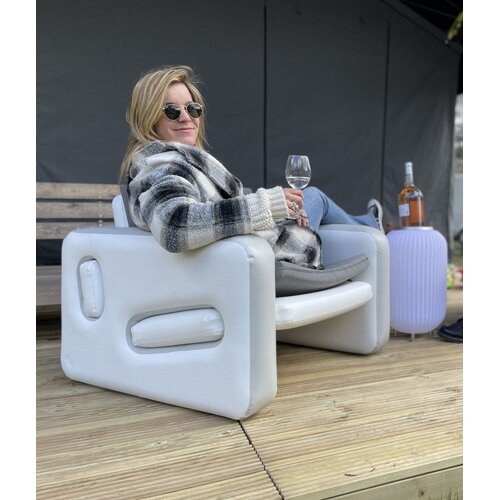 Nikki Amsterdam The.Seat, dvije stolice za napuhavanje, 4 jastuka i pumpa Slike