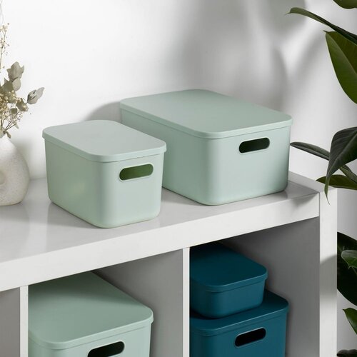 Hom&amp;eacute;a Svetlo zelena plastična &amp;scaron;katla za shranjevanje s pokrovom 24x18x8 cm &amp;ndash; Slike